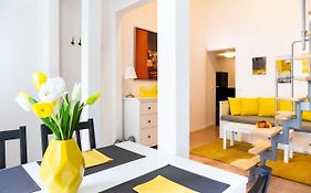 Spacious Loft Style Studio In Berlin Wilmersdorf