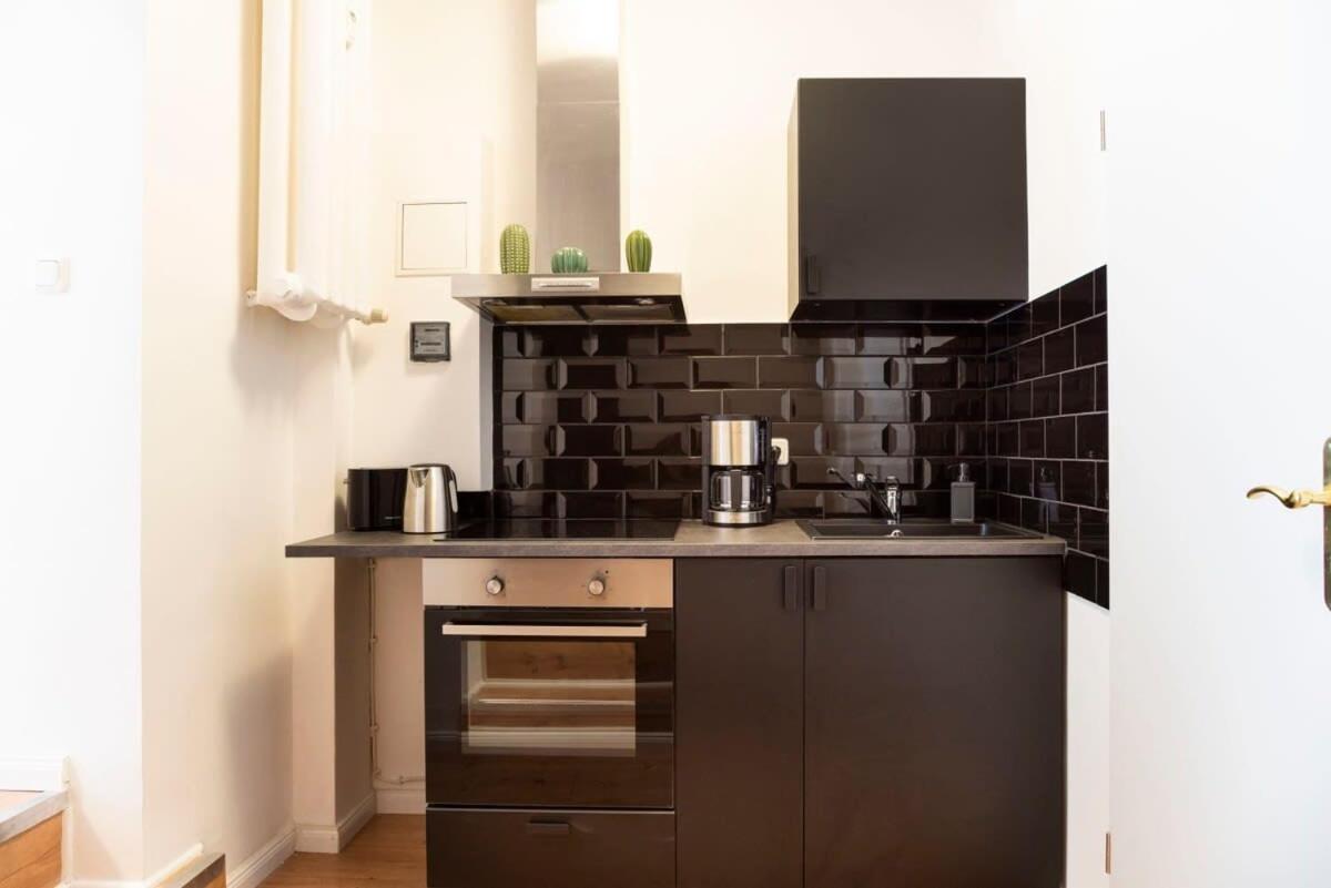 Spacious Loft Style Studio In Berlin Wilmersdorf Экстерьер фото